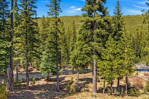 View/Area - 16396 Skyline Dr, Bend, OR 97703 photo 1 of 3