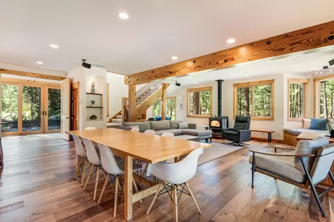 Dining - 16396 Skyline Dr, Bend, OR 97703 photo 2 of 3
