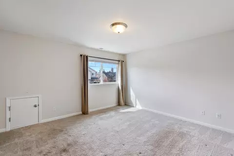 Bedroom - 20550 SE Cameron Ave, Bend, OR 97702 photo 5 of 6