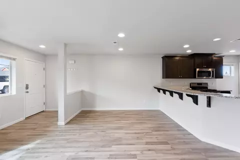 Living - 20550 SE Cameron Ave, Bend, OR 97702 photo 5 of 5