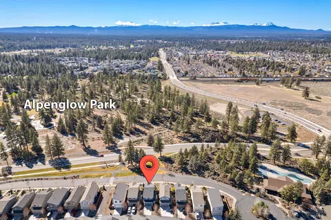 View/Area - 20860 SE Sotra Loop, Bend, OR 97702 photo 3 of 5