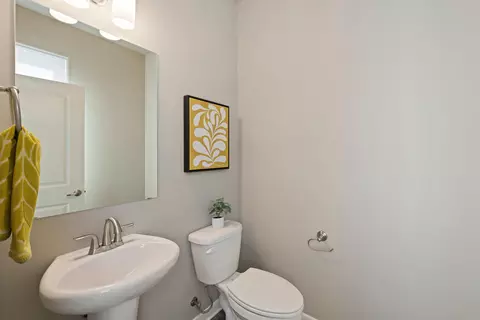Bath - 20860 SE Sotra Loop, Bend, OR 97702 photo 1 of 3