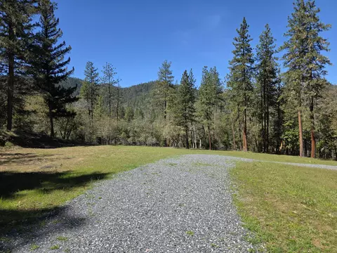 7940 Upper Applegate Rd, Jacksonville, OR 97530