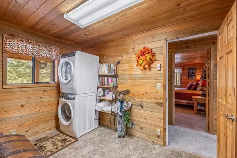 Other - 53709 Riverview Dr, La Pine, OR 97739 photo 1 of 8