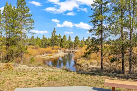 View/Area - 53709 Riverview Dr, La Pine, OR 97739 photo 7 of 10