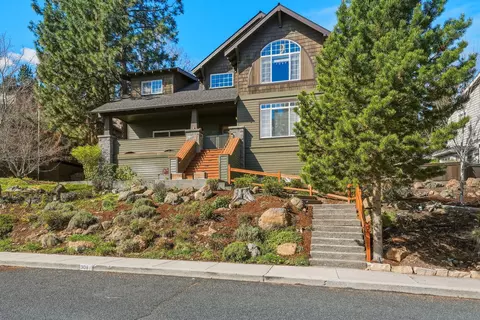 3081 NW Craftsman Dr, Bend, OR 97703