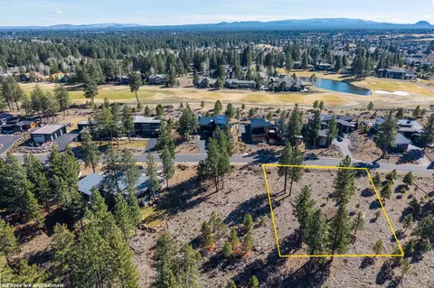 61853 Hosmer Lake Dr #LOT 375, Bend, OR 97702