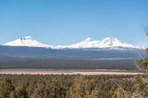 19040 Dusty Loop, Bend, OR 97703 photo 7