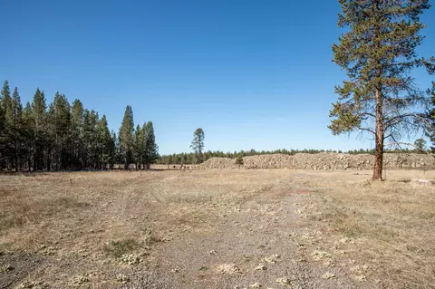 17415 Cedar Ct, Bend, OR 97707 photo 17