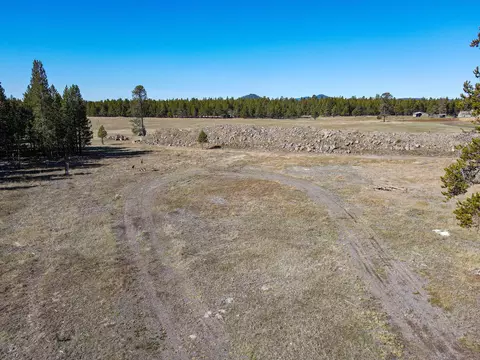 17415 Cedar Ct, Bend, OR 97707 photo 22