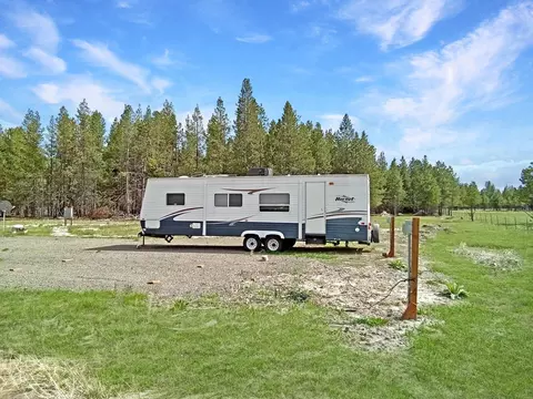 17415 Cedar Ct, Bend, OR 97707 photo 6