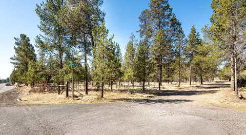 17415 Cedar Ct, Bend, OR 97707 photo 18