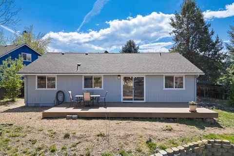 Exterior - 63266 Gallop Ct, Bend, OR 97701 photo 3 of 9