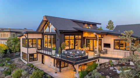 20324 Rock Canyon Rd, Bend, OR 97703