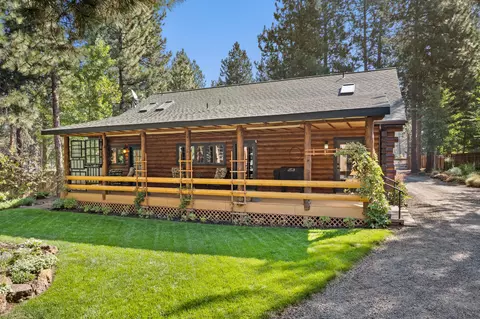 59979 Navajo Rd, Bend, OR 97702