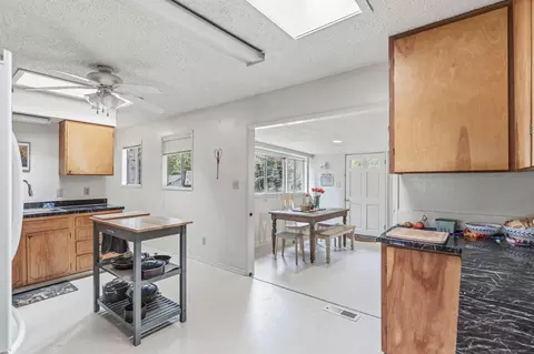 Kitchen - 1625 Cedar Flat Rd, Williams, OR 97544 photo 5 of 5
