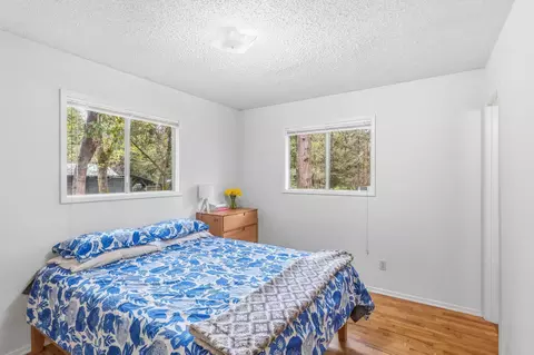 Bedroom - 1625 Cedar Flat Rd, Williams, OR 97544 photo 1 of 5