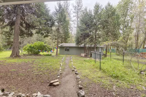 Exterior - 1625 Cedar Flat Rd, Williams, OR 97544 photo 3 of 25