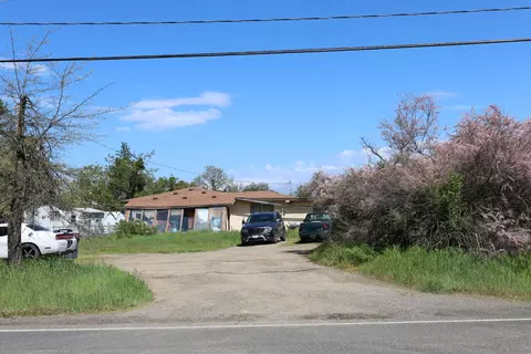 532 Wilson Rd, Central Point, OR 97502