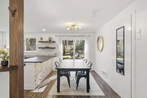 Dining - 18949 Baker Rd, Bend, OR 97702 photo 1 of 1
