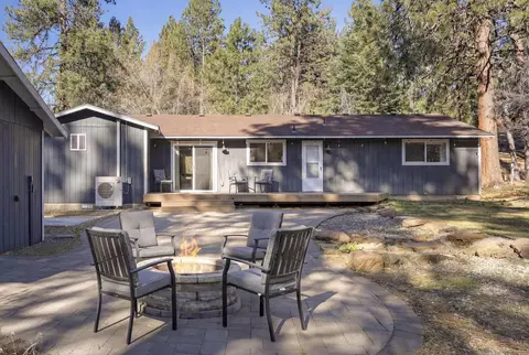 Exterior - 18949 Baker Rd, Bend, OR 97702 photo 4 of 5