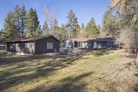 Exterior - 18949 Baker Rd, Bend, OR 97702 photo 3 of 5