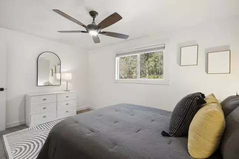 Bedroom - 18949 Baker Rd, Bend, OR 97702 photo 2 of 8