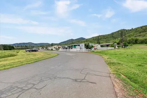 8401 Old Stage Rd UNIT 56, Central Point, OR 97502 photo 24