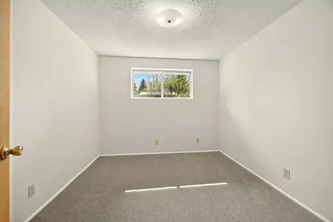 Bedroom - 146 Sharon Dr, Phoenix, OR 97535 photo 1 of 5