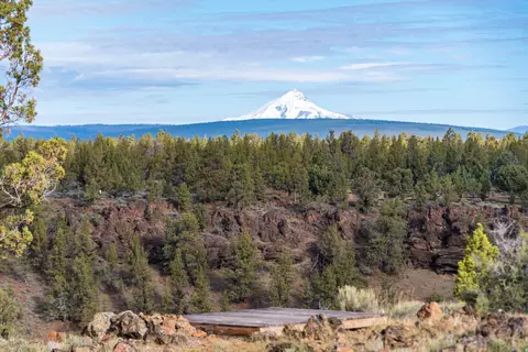 69740 Mckenzie Canyon Rd, Sisters, OR 97759