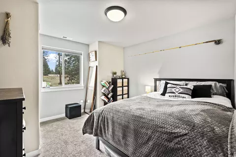 60439 Hedgewood Ln, Bend, OR 97702 photo 28
