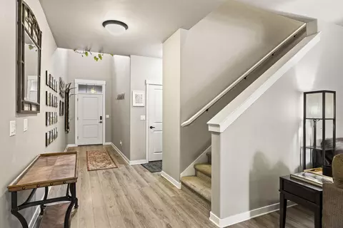 60439 Hedgewood Ln, Bend, OR 97702 photo 5