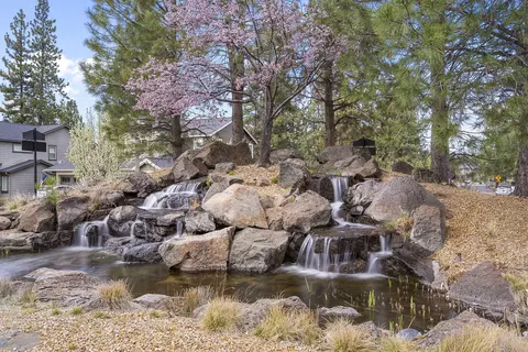 60439 Hedgewood Ln, Bend, OR 97702 photo 37