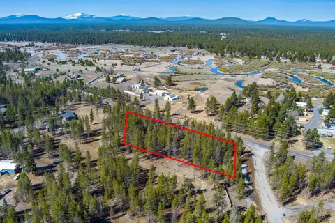 16781 Cagle Rd, La Pine, OR 97739