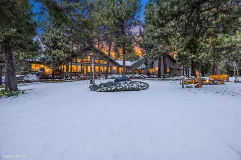 Exterior - 55162 Lazy Riv, Bend, OR 97707 photo 17 of 19