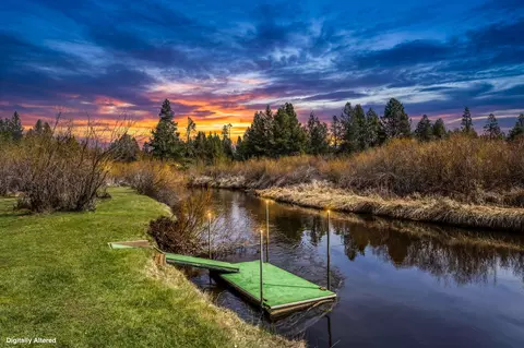 View/Area - 55162 Lazy Riv, Bend, OR 97707 photo 1 of 10