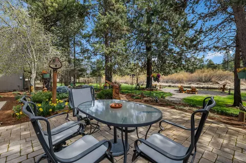 Exterior - 55162 Lazy Riv, Bend, OR 97707 photo 13 of 19