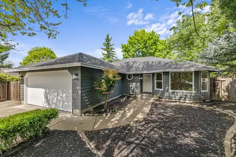 1182 Westview Ct, Medford, OR 97504