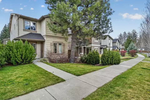 Exterior - 20252 Badger Rd, Bend, OR 97702 photo 3 of 8