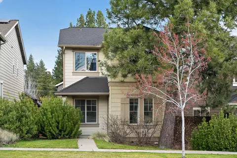 20252 Badger Rd, Bend, OR 97702