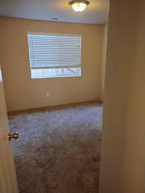 Bedroom - 3577 Yah Way, White City, OR 97503 photo 3 of 3