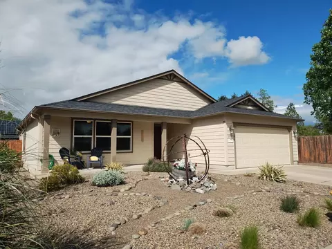 3577 Yah Way, White City, OR 97503