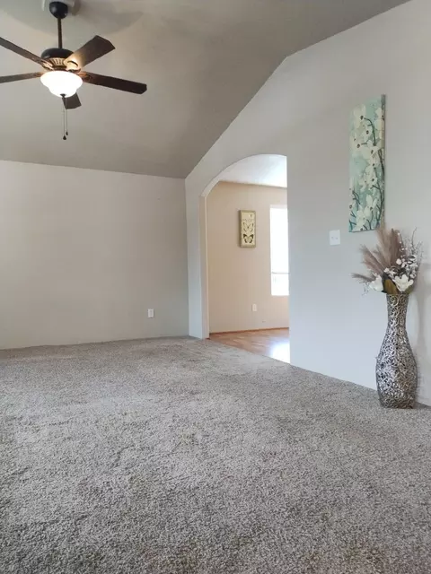 Living - 3577 Yah Way, White City, OR 97503 photo 1 of 6