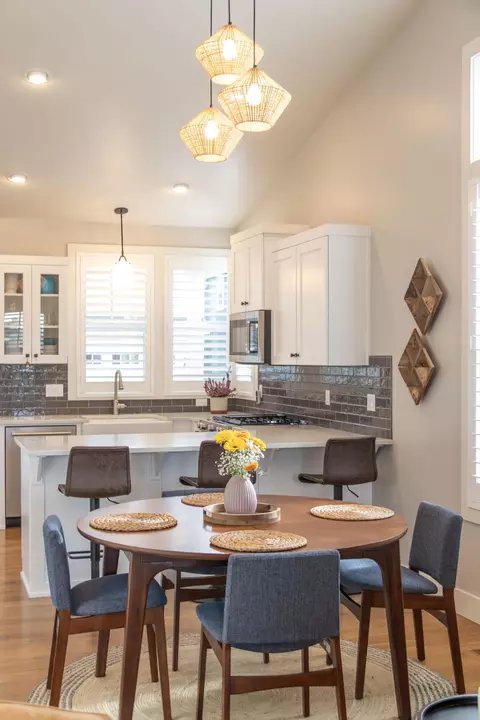 Dining - 2735 NW High Lakes Loop, Bend, OR 97703 photo 1 of 1