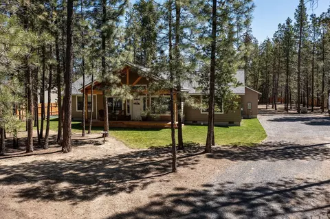Exterior - 148957 Mabel Dr, La Pine, OR 97739 photo 19 of 24