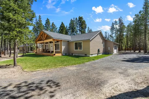 Exterior - 148957 Mabel Dr, La Pine, OR 97739 photo 7 of 24