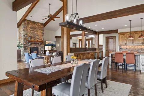 Dining - 19345 Roswell Dr, Bend, OR 97702 photo 3 of 3