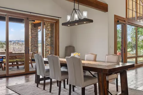 Dining - 19345 Roswell Dr, Bend, OR 97702 photo 2 of 3