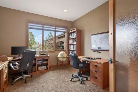 Other - 19345 Roswell Dr, Bend, OR 97702 photo 4 of 10