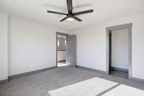 Bedroom - 61391 Sunbrook Dr, Bend, OR 97702 photo 4 of 8